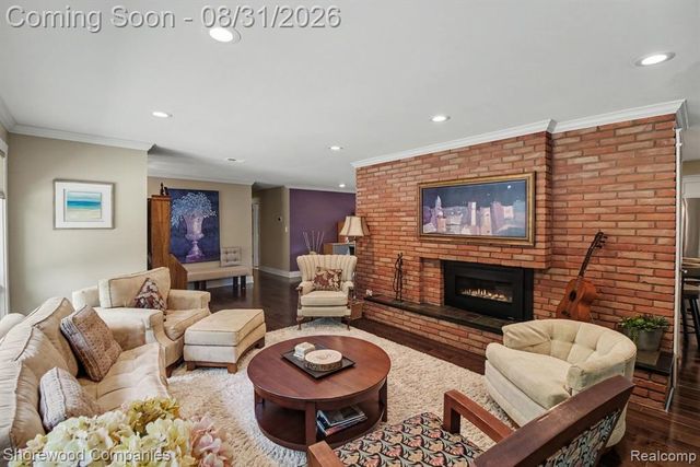 3144 Upton Drive, Troy, MI 48084