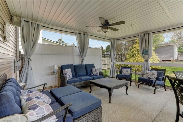 1819 Longmont Drive, Kernersville, NC 27284