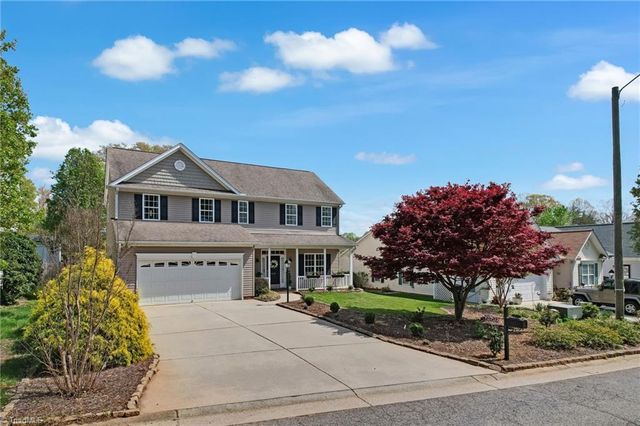 1819 Longmont Drive, Kernersville, NC 27284