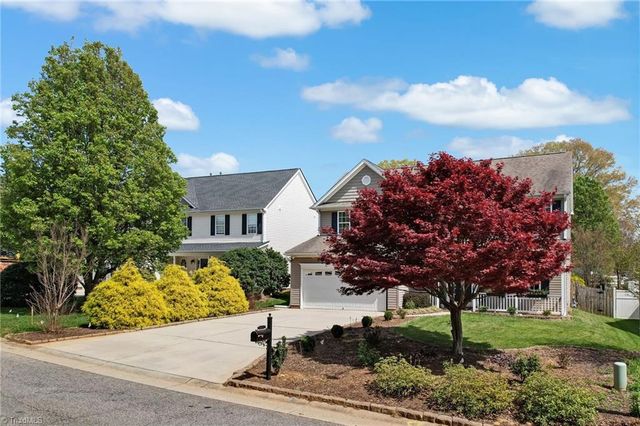 1819 Longmont Drive, Kernersville, NC 27284
