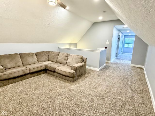 615 N East Street, Tipton, IN 46072