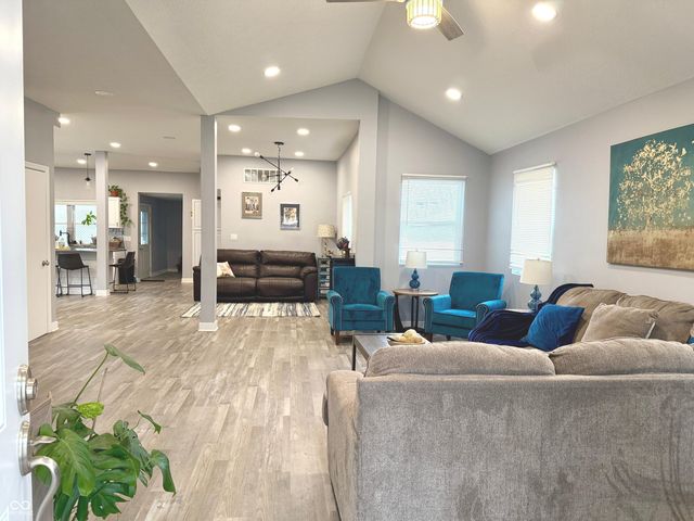 615 N East Street, Tipton, IN 46072
