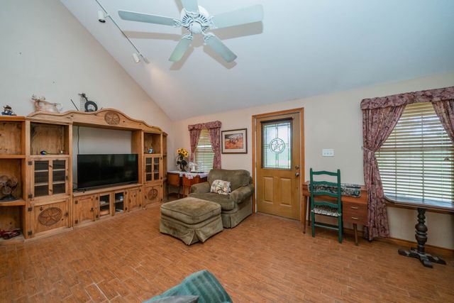 14266 Timberidge Lane, Winona, TX 75792