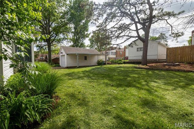 9343 Mackenzie Road, Affton, MO 63123