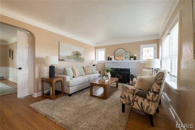 9343 Mackenzie Road, Affton, MO 63123