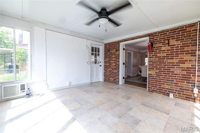 9343 Mackenzie Road, Affton, MO 63123