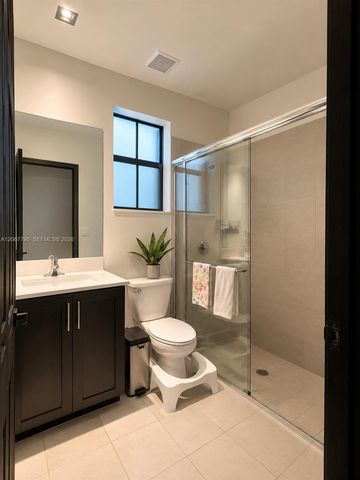 10944 W 35th Lane, Hialeah, FL 33018