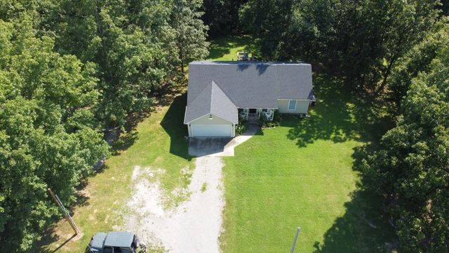 6836 Primm Springs Rd, Lyles, TN 37098