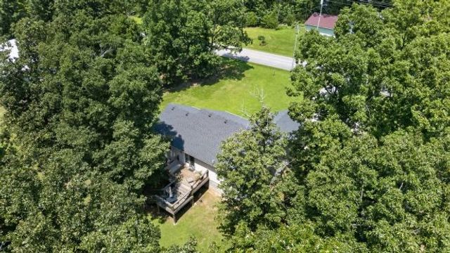 6836 Primm Springs Rd, Lyles, TN 37098