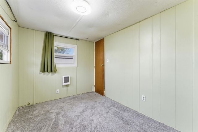 868 Southampton Road 18, Westfield, MA 01085