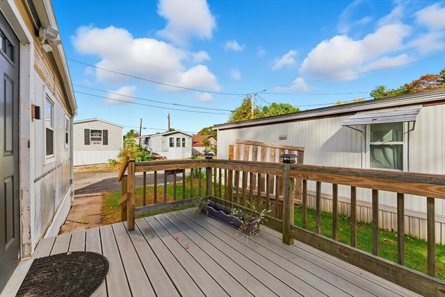 868 Southampton Road 18, Westfield, MA 01085