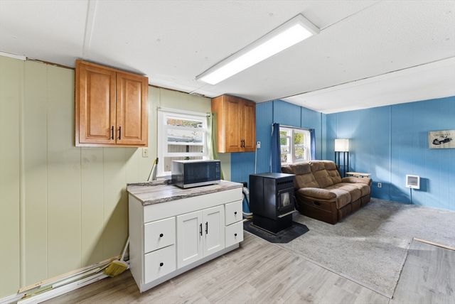 868 Southampton Road 18, Westfield, MA 01085