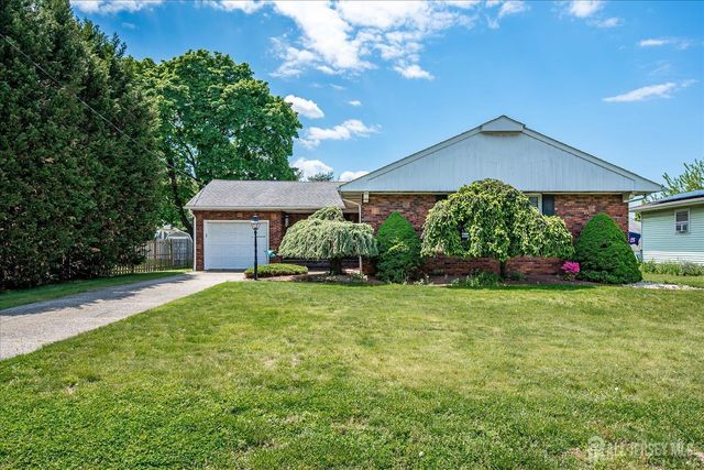 5 Charles Street, Sayreville, NJ 08879