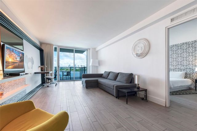 1100 West Ave 1010, Miami Beach, FL 33139