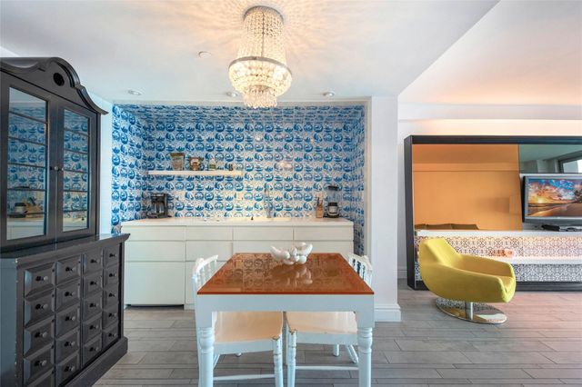 1100 West Ave 1010, Miami Beach, FL 33139