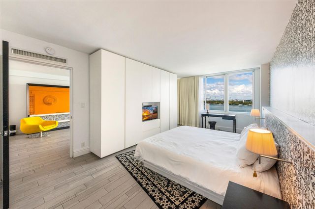 1100 West Ave 1010, Miami Beach, FL 33139