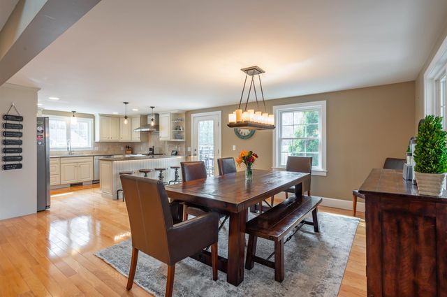 26 Danville Road, Kingston, NH 03848