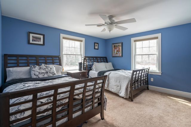 26 Danville Road, Kingston, NH 03848