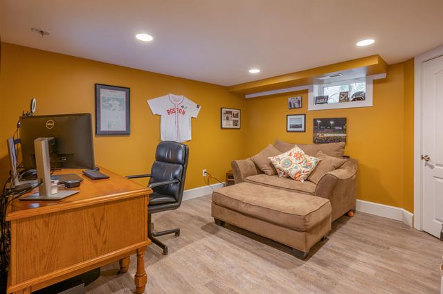 26 Danville Road, Kingston, NH 03848