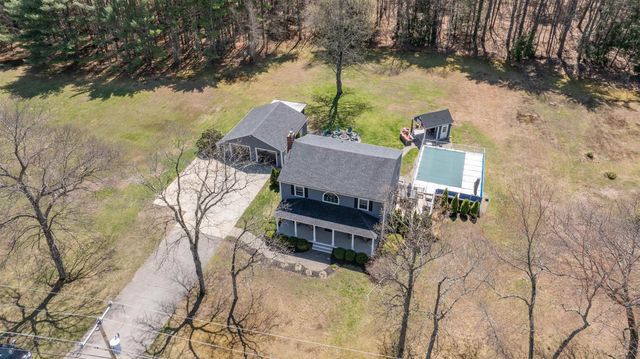26 Danville Road, Kingston, NH 03848