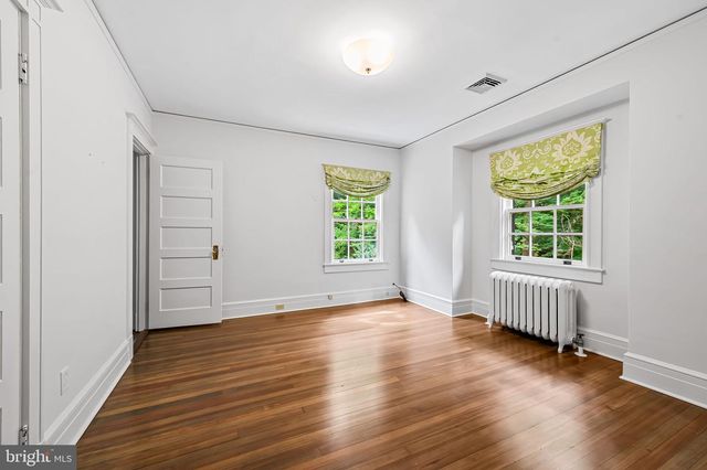 401 EDGEVALE RD, Baltimore, MD 21210