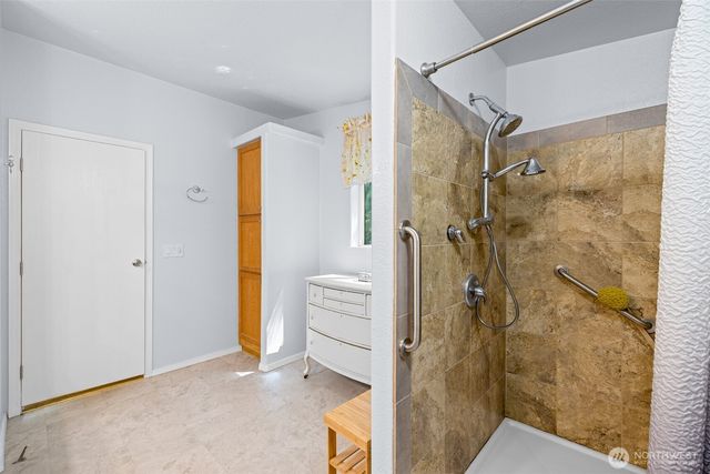 423 Fleming Drive, Sequim, WA 98382