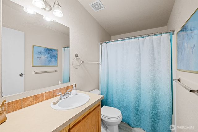 423 Fleming Drive, Sequim, WA 98382