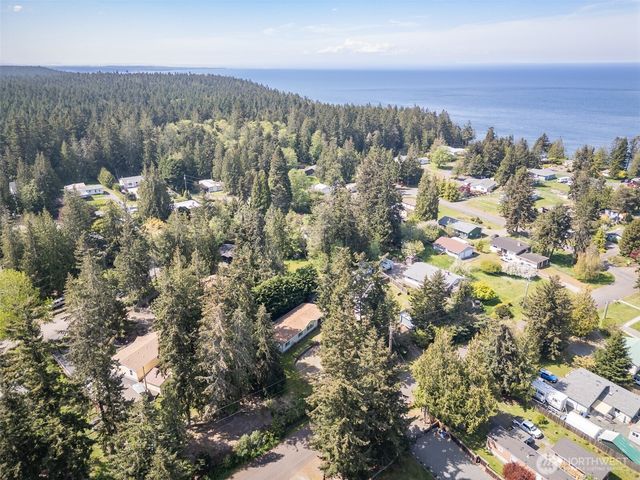 423 Fleming Drive, Sequim, WA 98382
