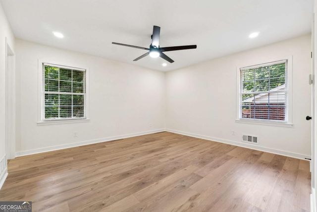 2055 Oak Road, Snellville, GA 30078