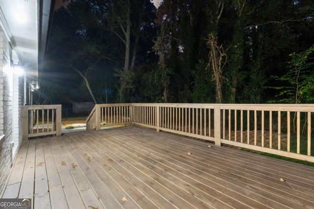 2055 Oak Road, Snellville, GA 30078