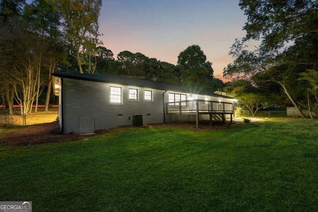 2055 Oak Road, Snellville, GA 30078