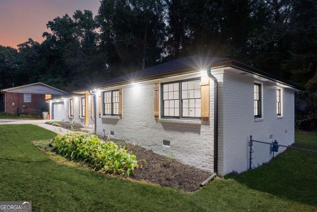 2055 Oak Road, Snellville, GA 30078