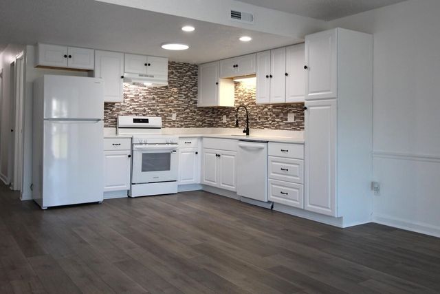 1200 Deer Creek Rd Unit C, Surfside Beach, SC 29575