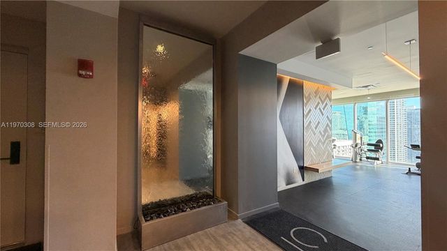 151 SE 1st St 1809, Miami, FL 33131