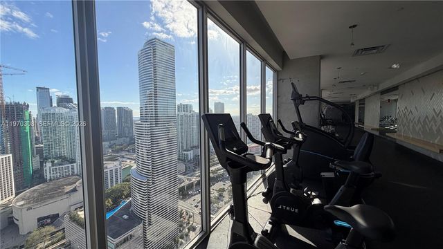 151 SE 1st St 1809, Miami, FL 33131