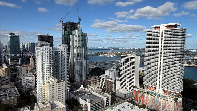 151 SE 1st St 1809, Miami, FL 33131