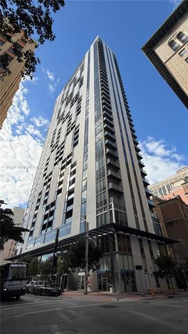 151 SE 1st St 1809, Miami, FL 33131