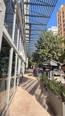 151 SE 1st St 1809, Miami, FL 33131