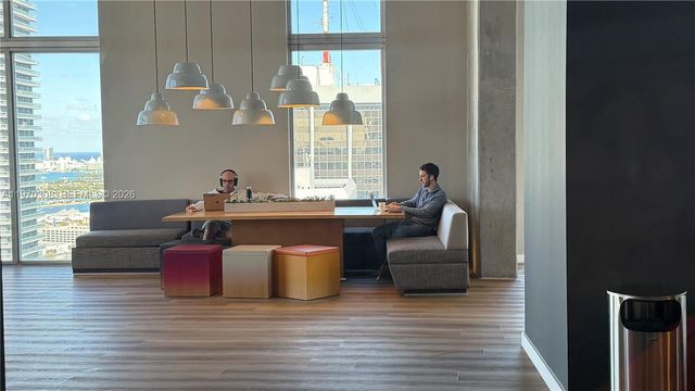 151 SE 1st St 1809, Miami, FL 33131