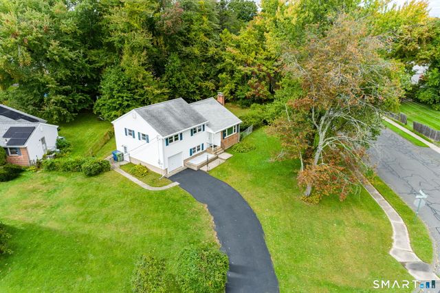 34 Grande Avenue, Windsor, CT 06095