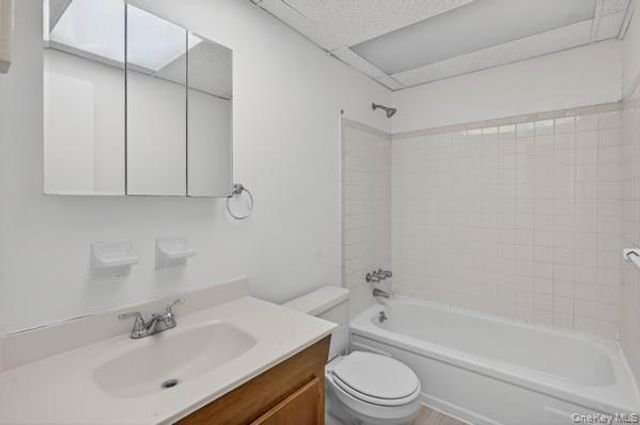 15 White Gate Road D, Wappingers Falls, NY 12590