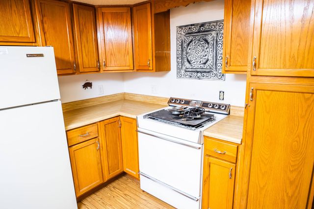 41 Lookout Trail, Fair Grove, MO 65648