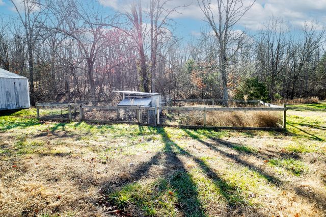 41 Lookout Trail, Fair Grove, MO 65648