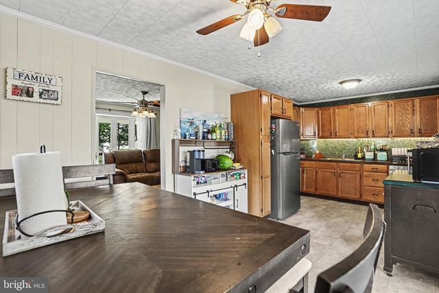 756 FIRESIDE RD, York, PA 17404