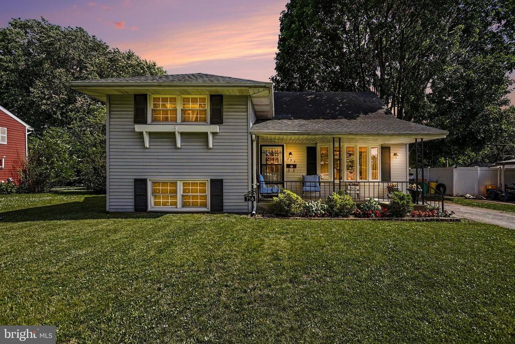 756 FIRESIDE RD, York, PA 17404