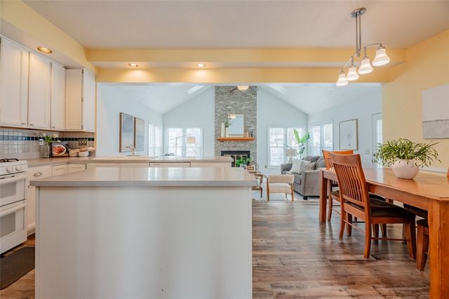 22 Ryder Cup Circle, Pittsford, NY 14534