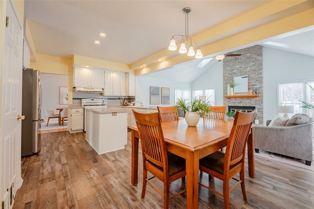 22 Ryder Cup Circle, Pittsford, NY 14534