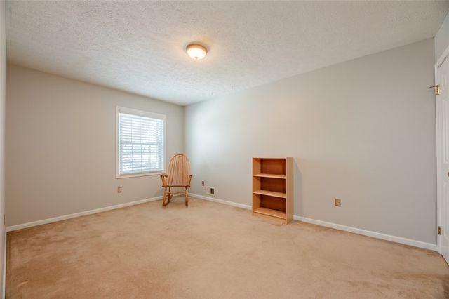 22 Ryder Cup Circle, Pittsford, NY 14534