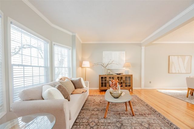 22 Ryder Cup Circle, Pittsford, NY 14534