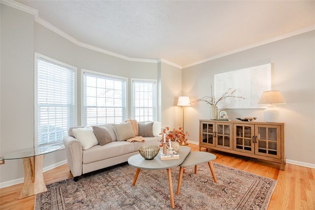 22 Ryder Cup Circle, Pittsford, NY 14534